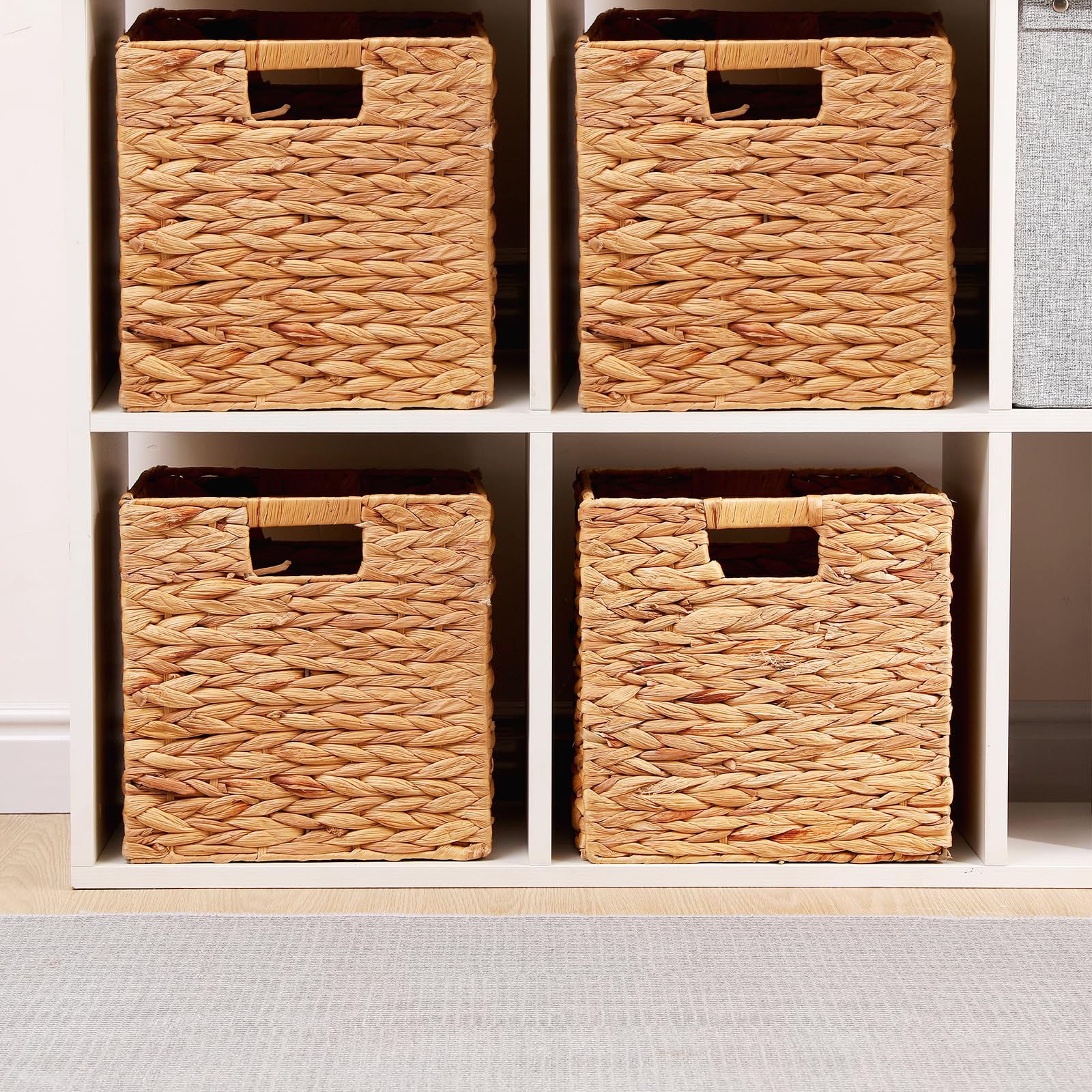 LYJWOO6D laundry organizer basket keeps items tidy