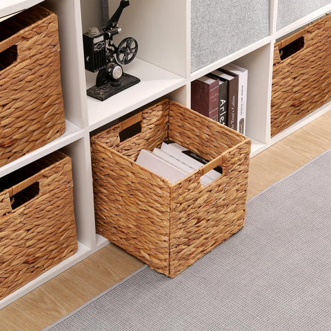 LYJWOO6D foldable wicker cube for compact seasonal storage
