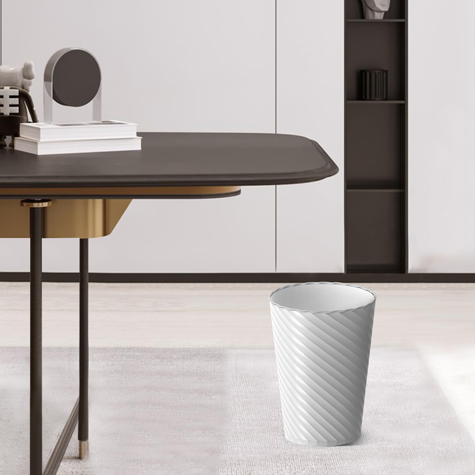 Lysam durable PP plastic trash bin is easy to clean and maintain.