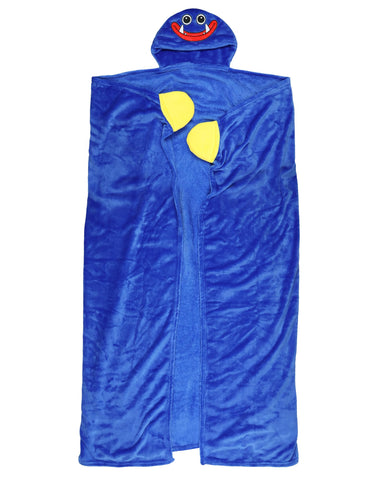 Mad Engine soft polyester fabric provides light warmth for cozy evenings.