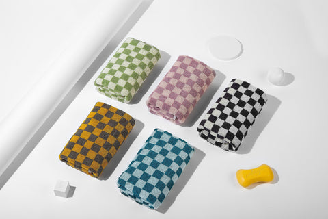 Madi-Cadi five-pack cotton towels, soft and plush for daily use.