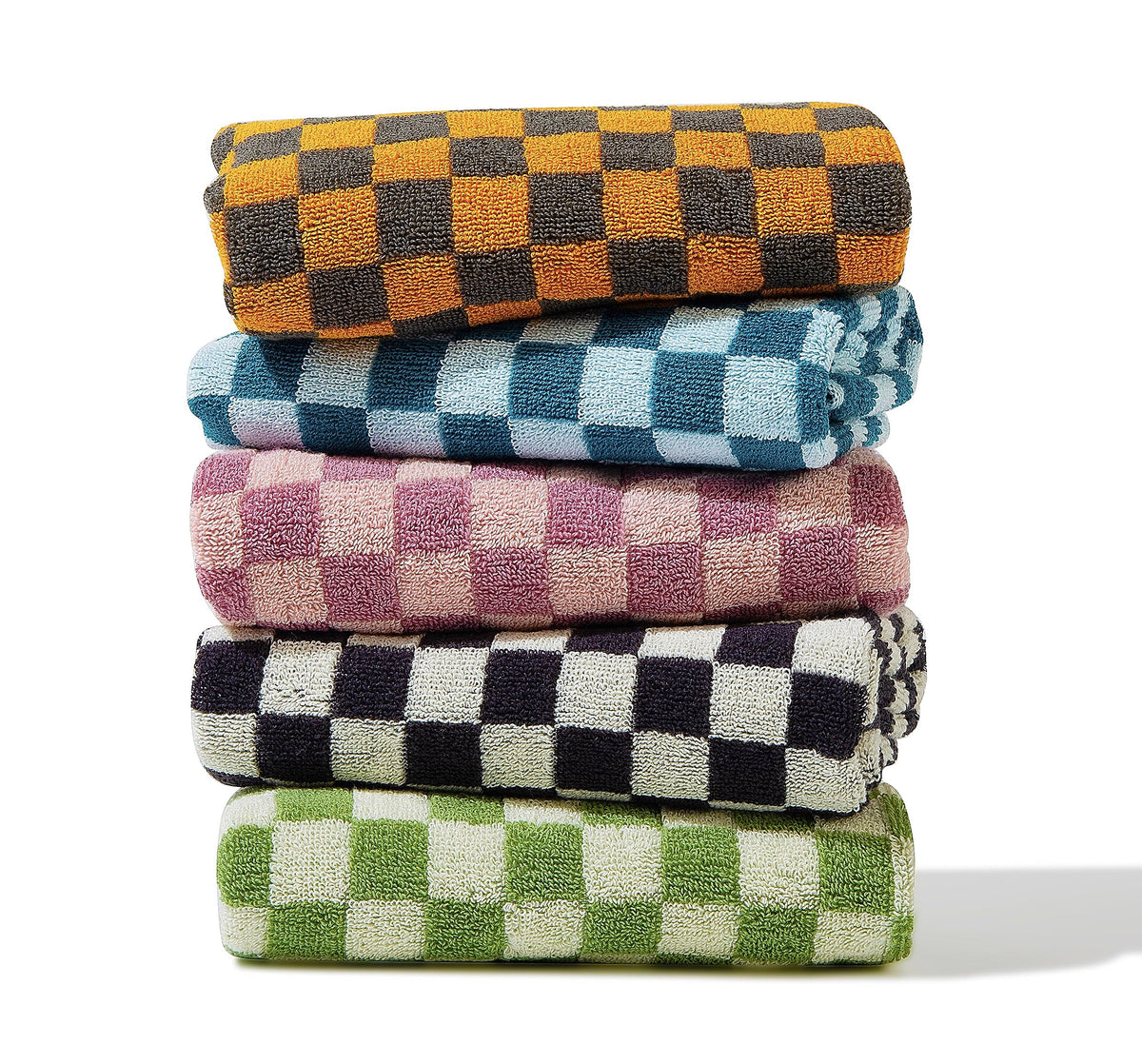 Madi-Cadi hand towels with checkered pattern in five colors for bathroom decor.