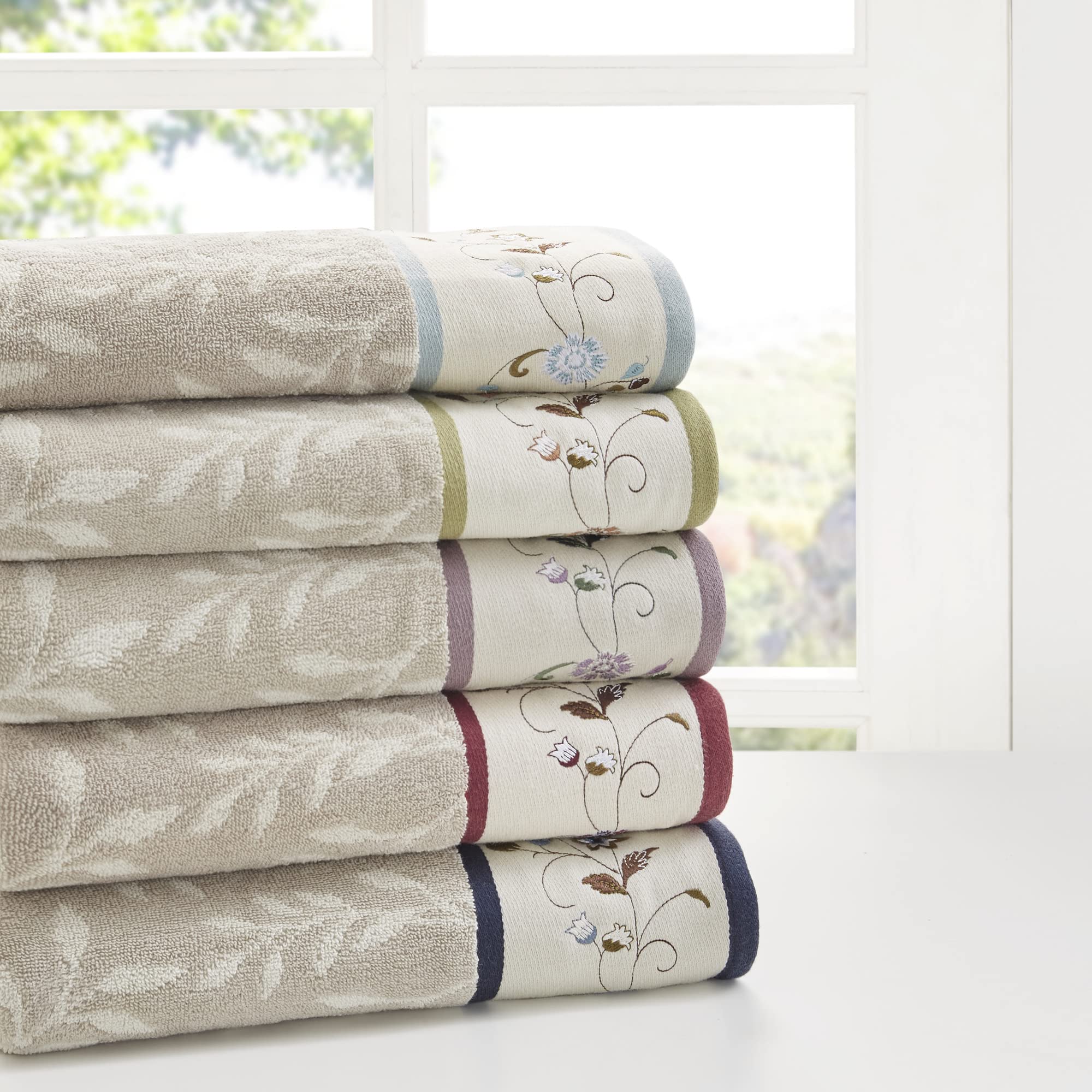 Madison Park Serene soft cotton with medium-weight terry loop