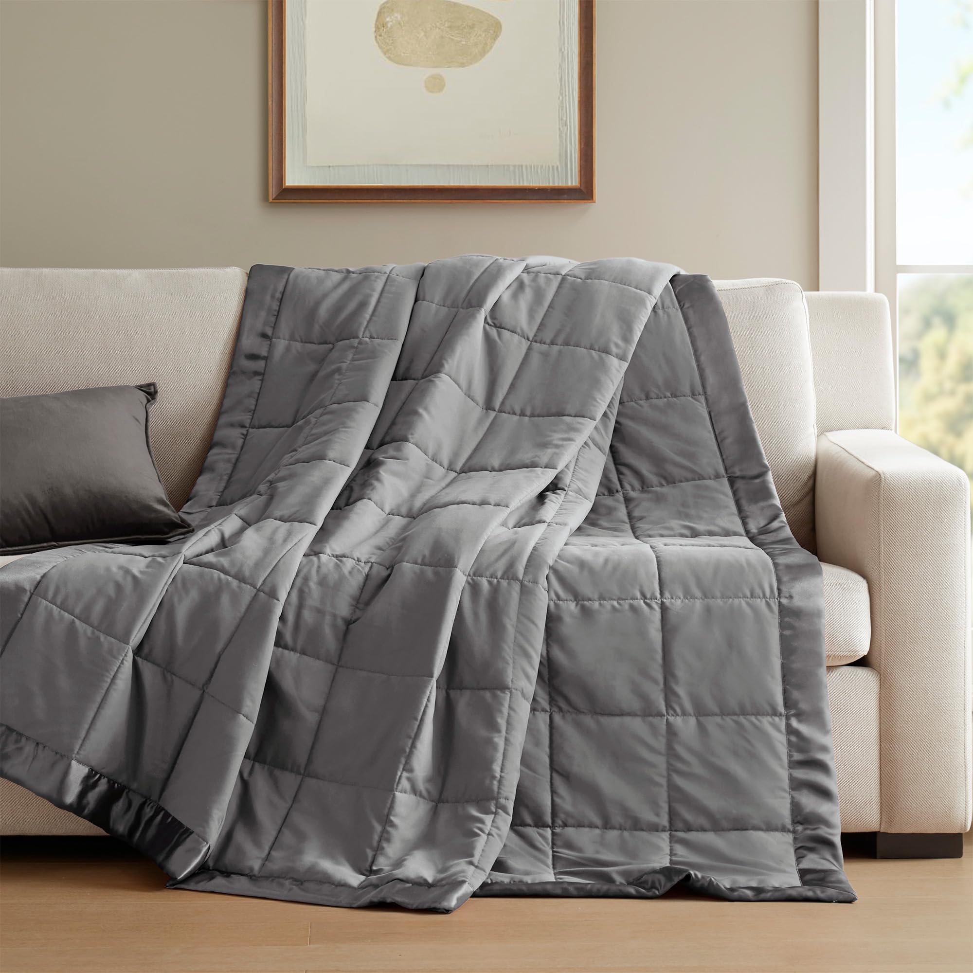 All-season Windom blanket provides versatile warmth for year-round use.