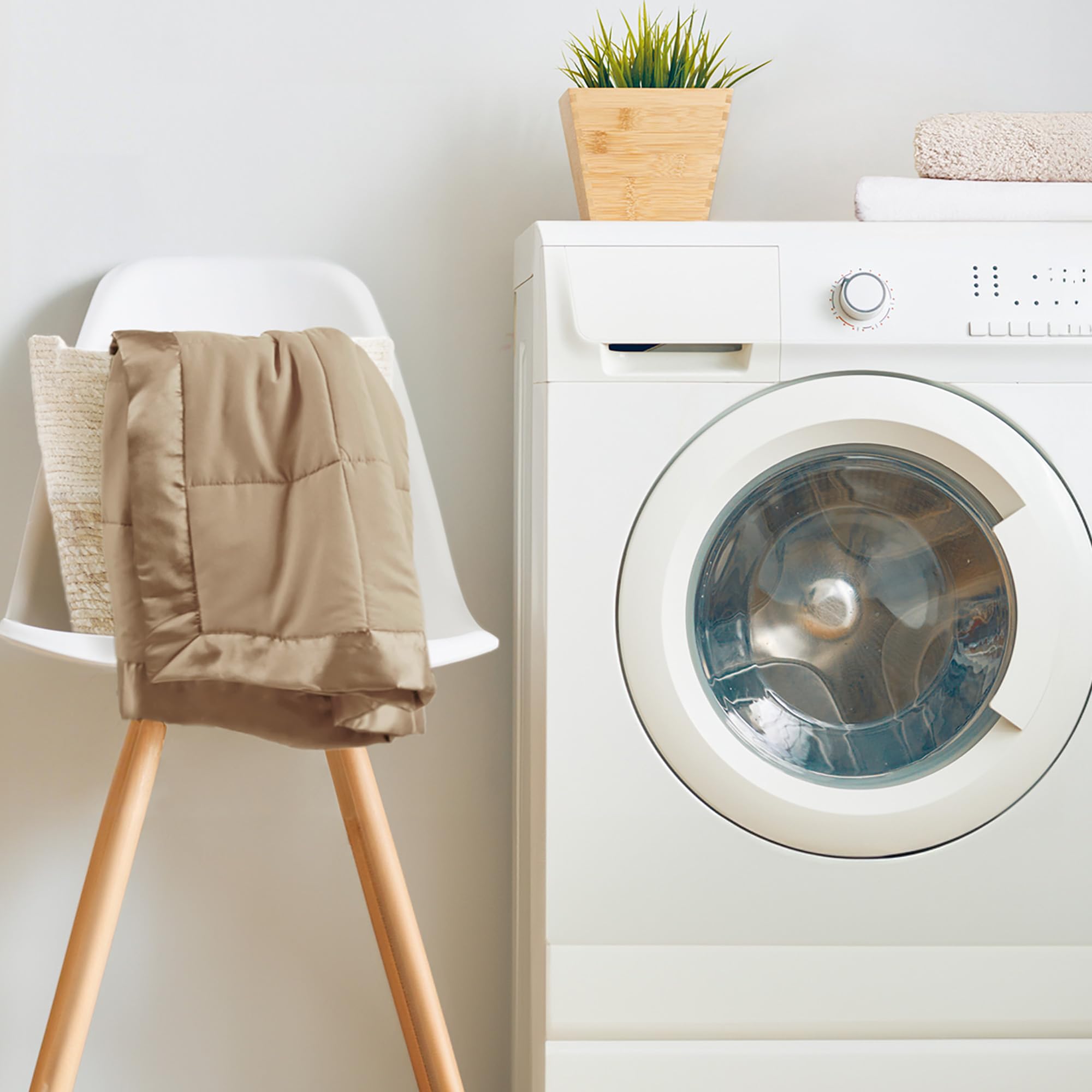 Windom OEKO-TEX certified fabric assures safe, quality materials.