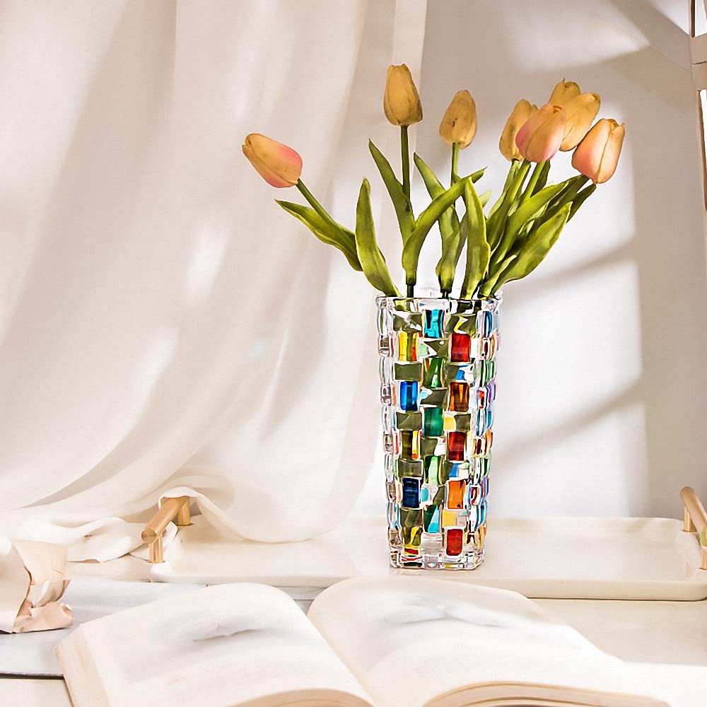 Magcolor closeup of colorful brushstrokes on lead-free crystal vase