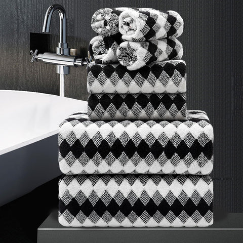 MAGGEA 8-piece towel set overview with premium hotel-quality styling