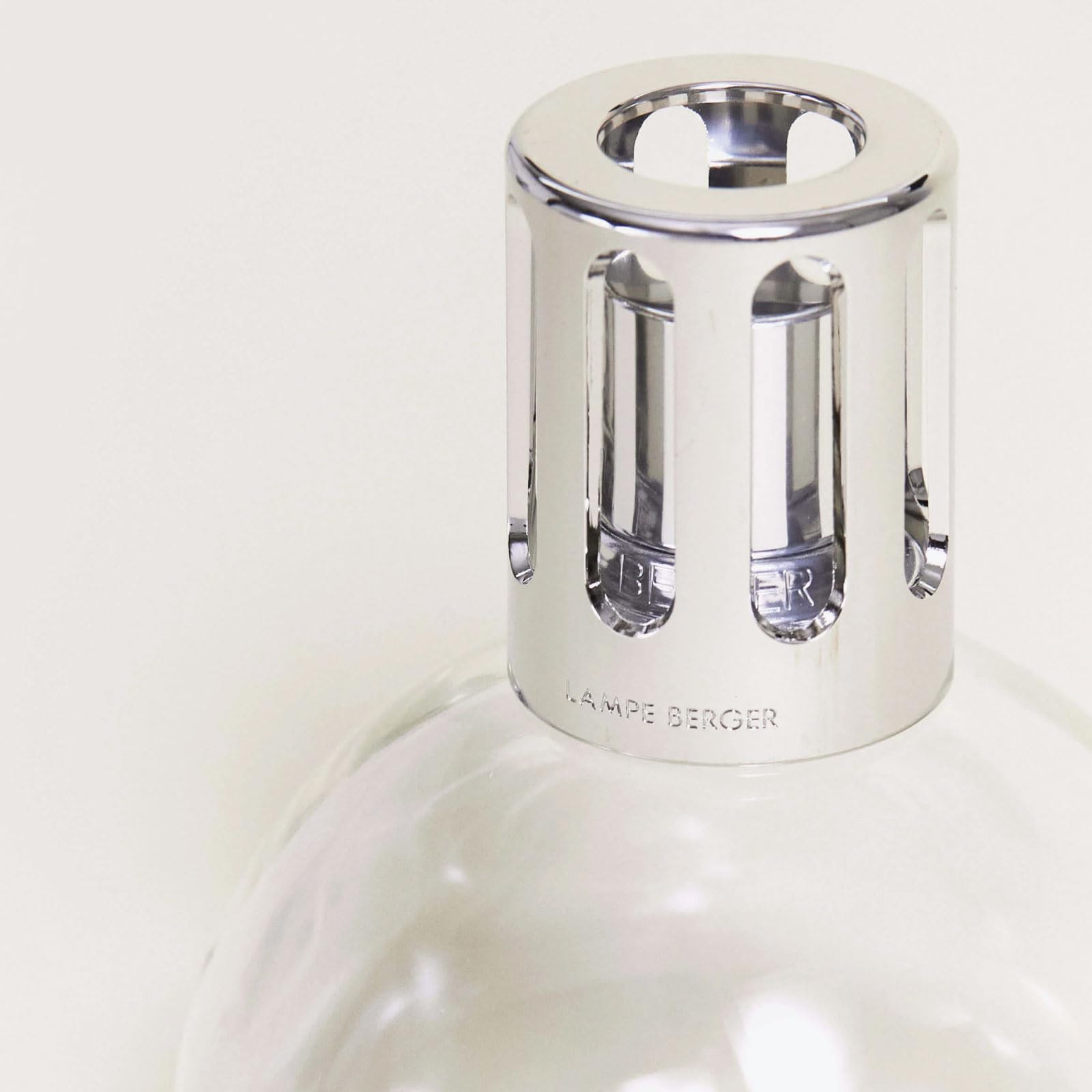 MAISON BERGER made in France reflecting refined craftsmanship