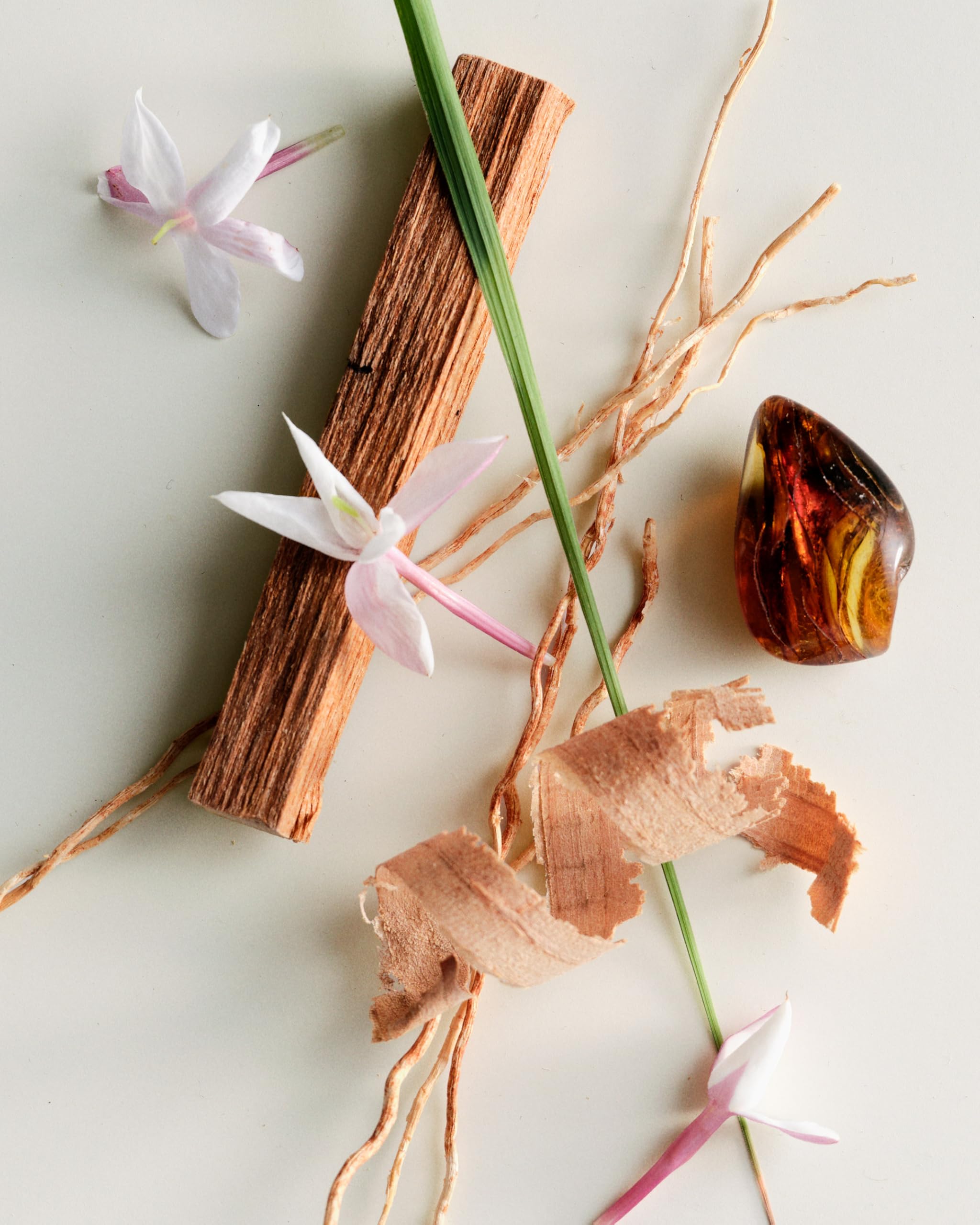 Maison Louis Marie No.04 Bois de Balincourt candle packaging visual for gifting or display