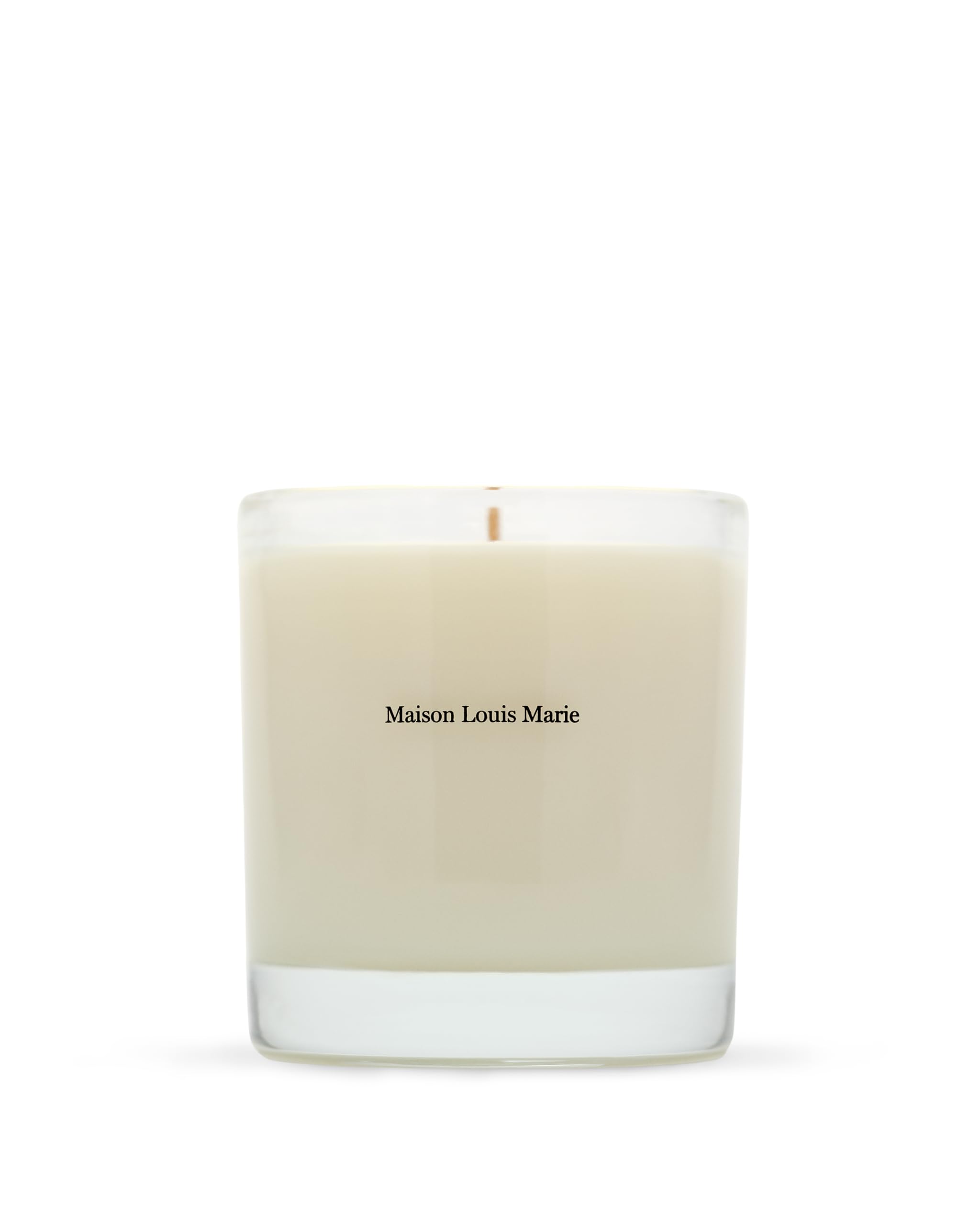 Maison Louis Marie No.04 Bois de Balincourt candle wax closeup highlighting creamy texture and clean burn potential