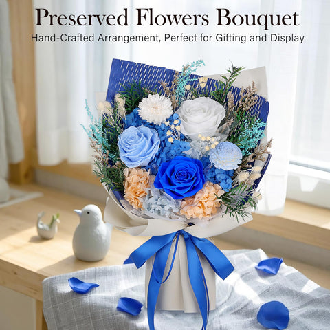MAMAMIKO bouquet with butterfly accent enhancing charm and color