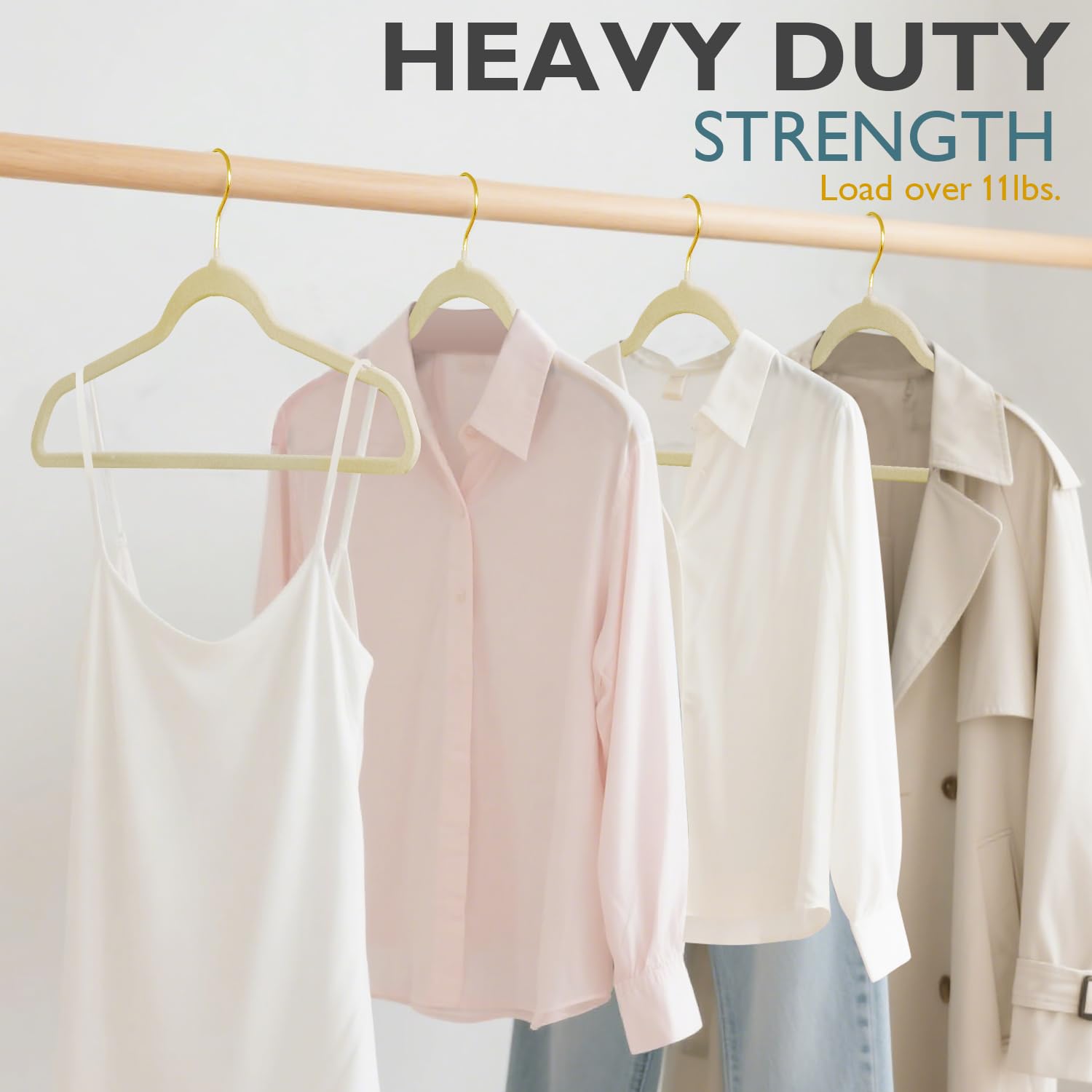 ManGotree non-slip felt hanger preserves shoulder shape and prevents slipping.