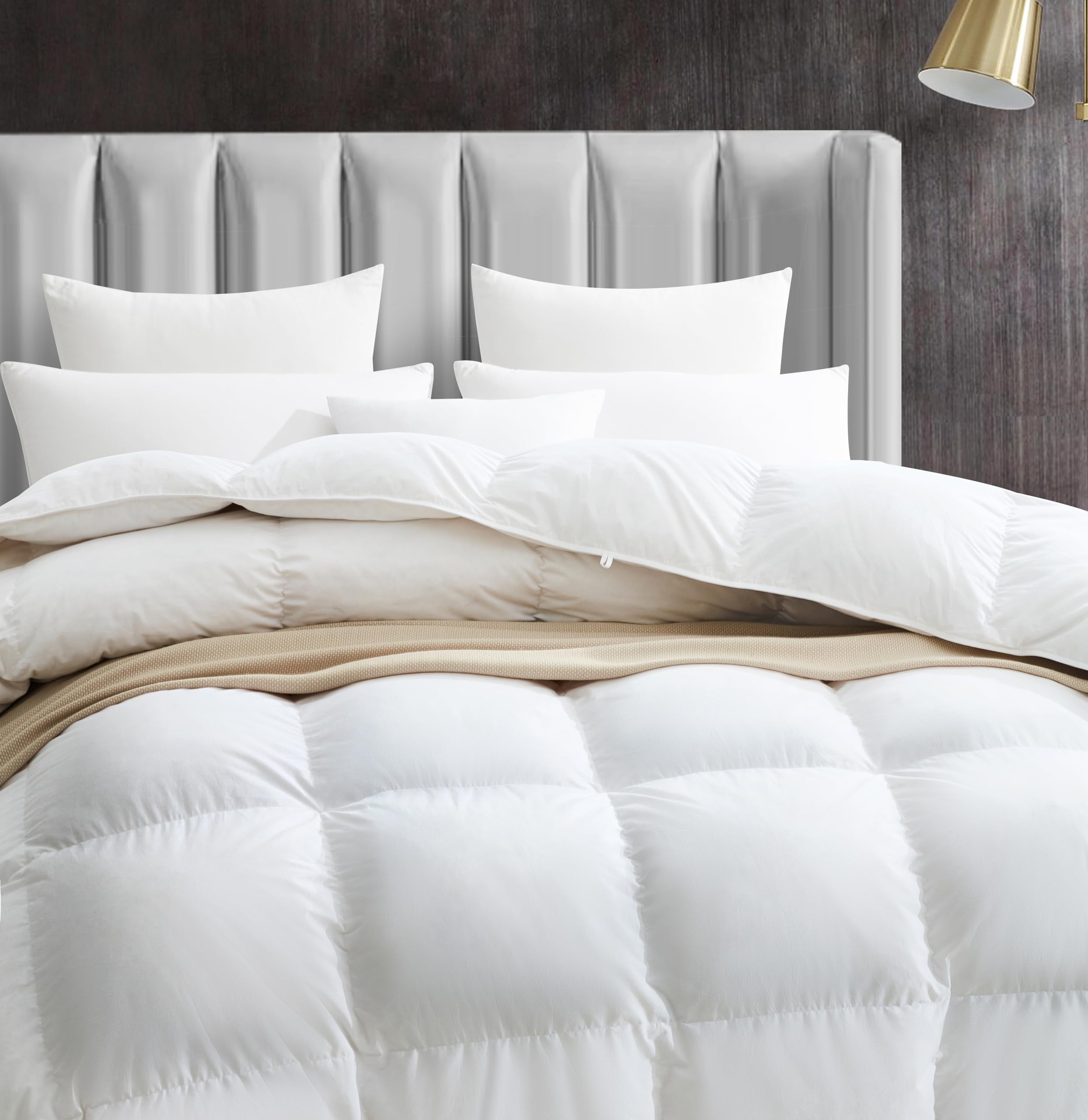 Maple&Stone comforter fill close-up showing plush loft.