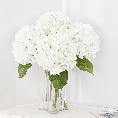 MARTINE MALL 21in white hydrangea bouquet close-up petals for elegant decor