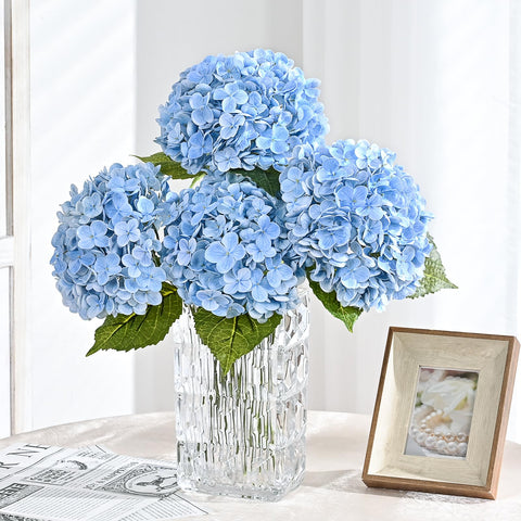 MARTINE MALL hydrangea blue stem bend demonstrating customizable height