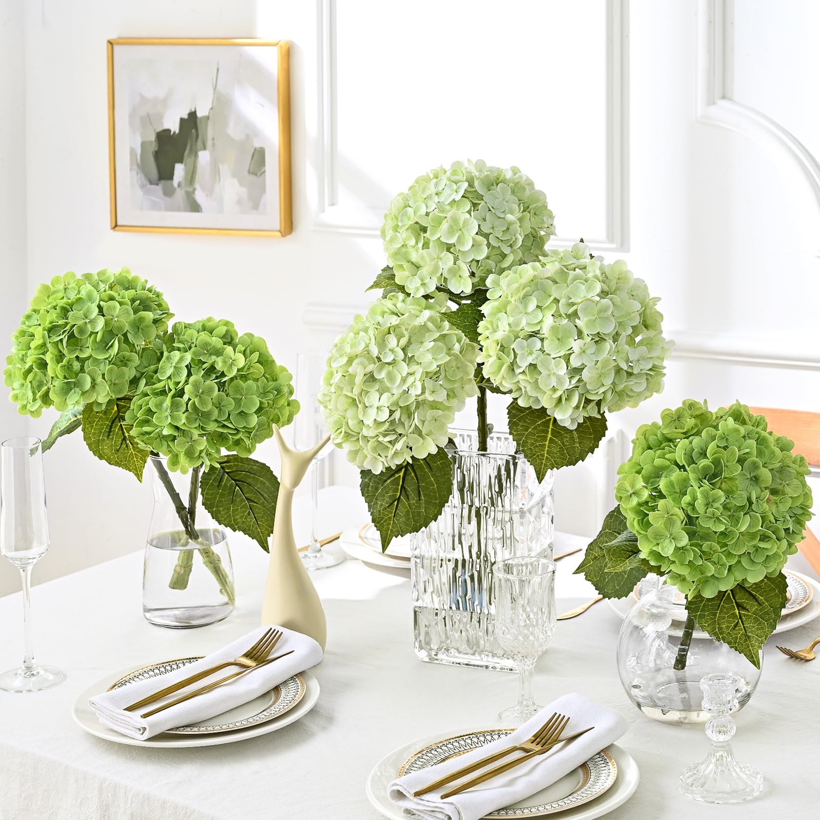 Martine Mall hydrangea leaf detail highlighting authentic foliage.