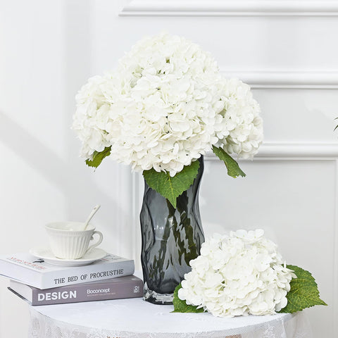 MARTINE MALL hydrangea bouquet arrangement in living room