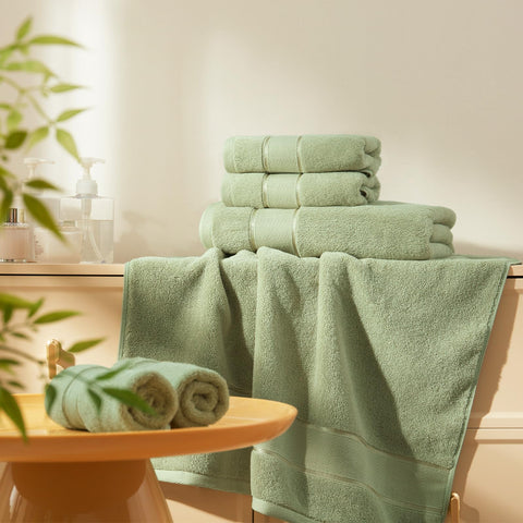 Marvione double-needle stitching strengthens towel edges against wear.