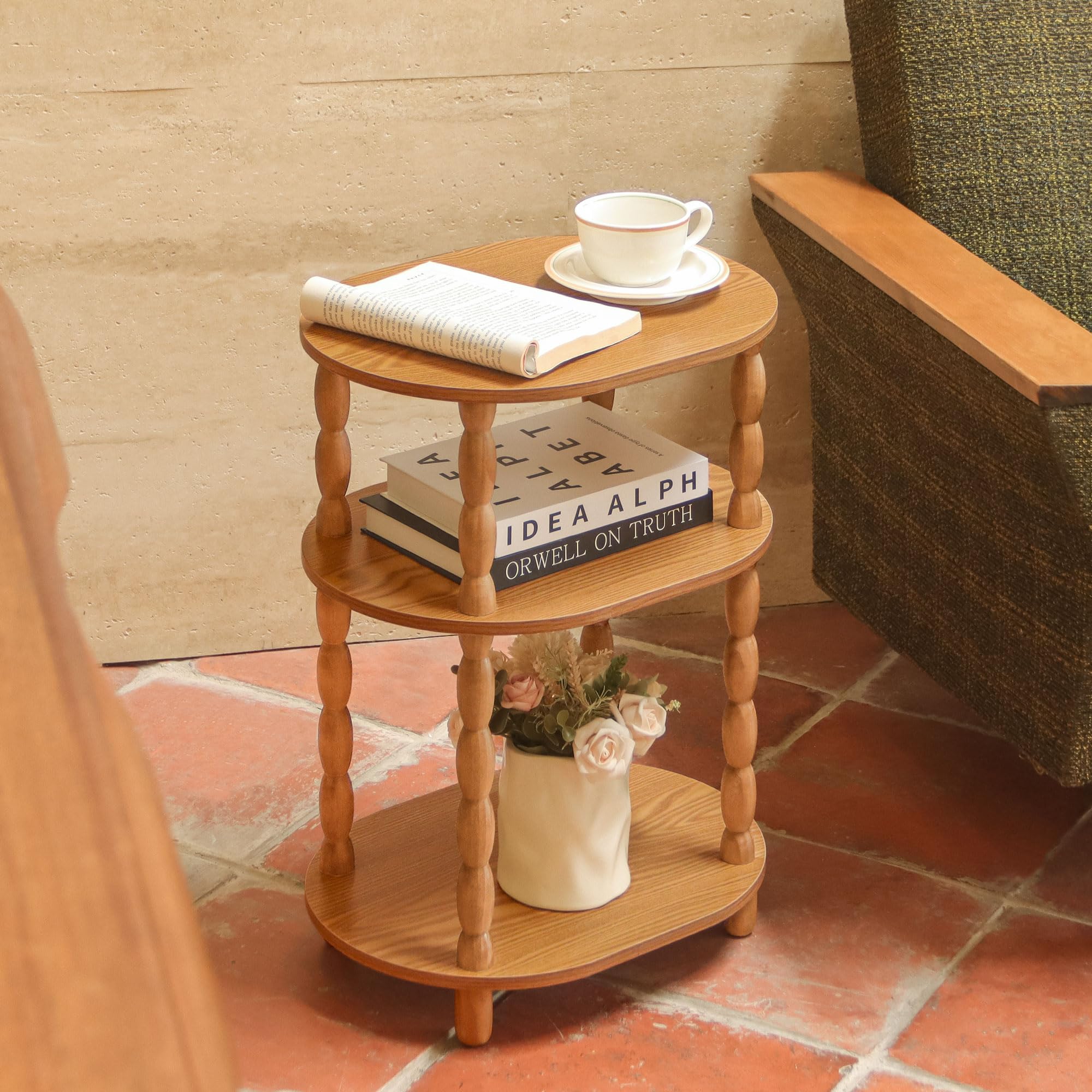 MaxSmeo end table ships with simple, tool-free assembly