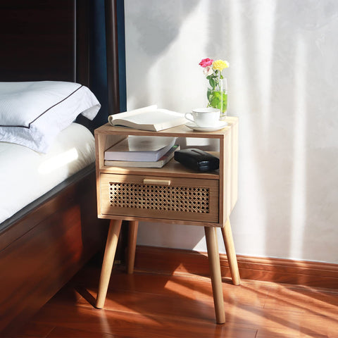 MaxSmeo multipurpose table doubles as laptop desk