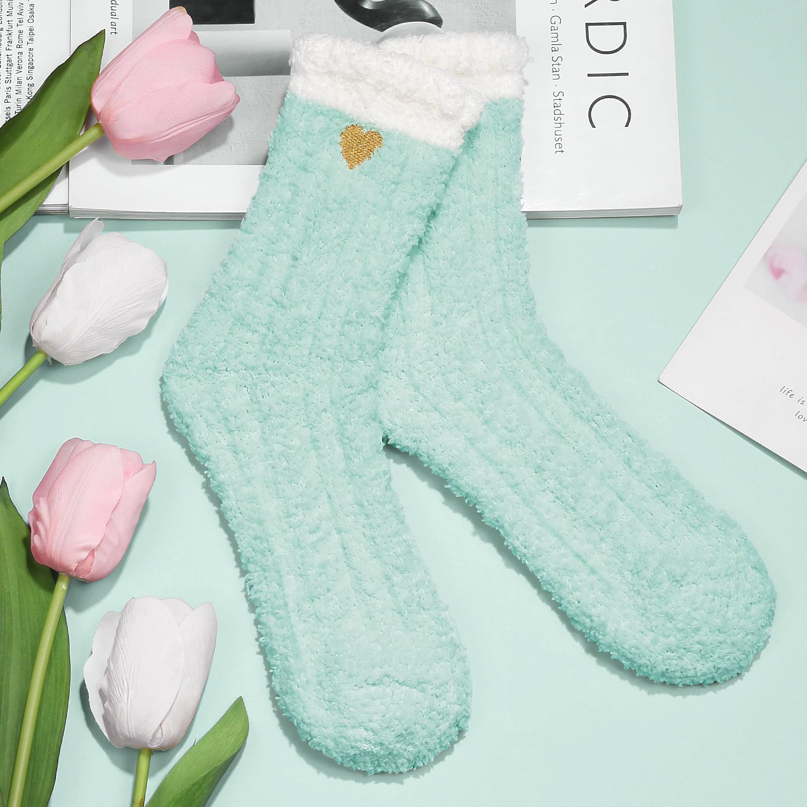 MAYICIVO silk headband keeps hair tidy during pampering