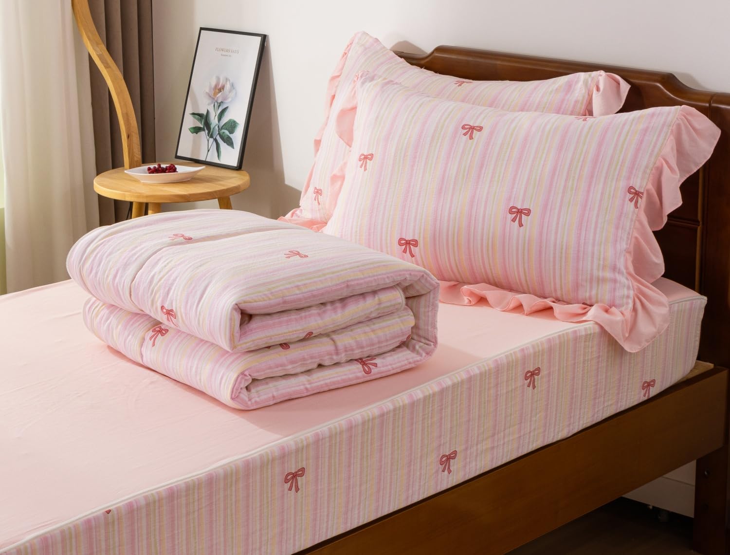 Meeting Story light pink twin bedding set – ideal starter kit for girls.