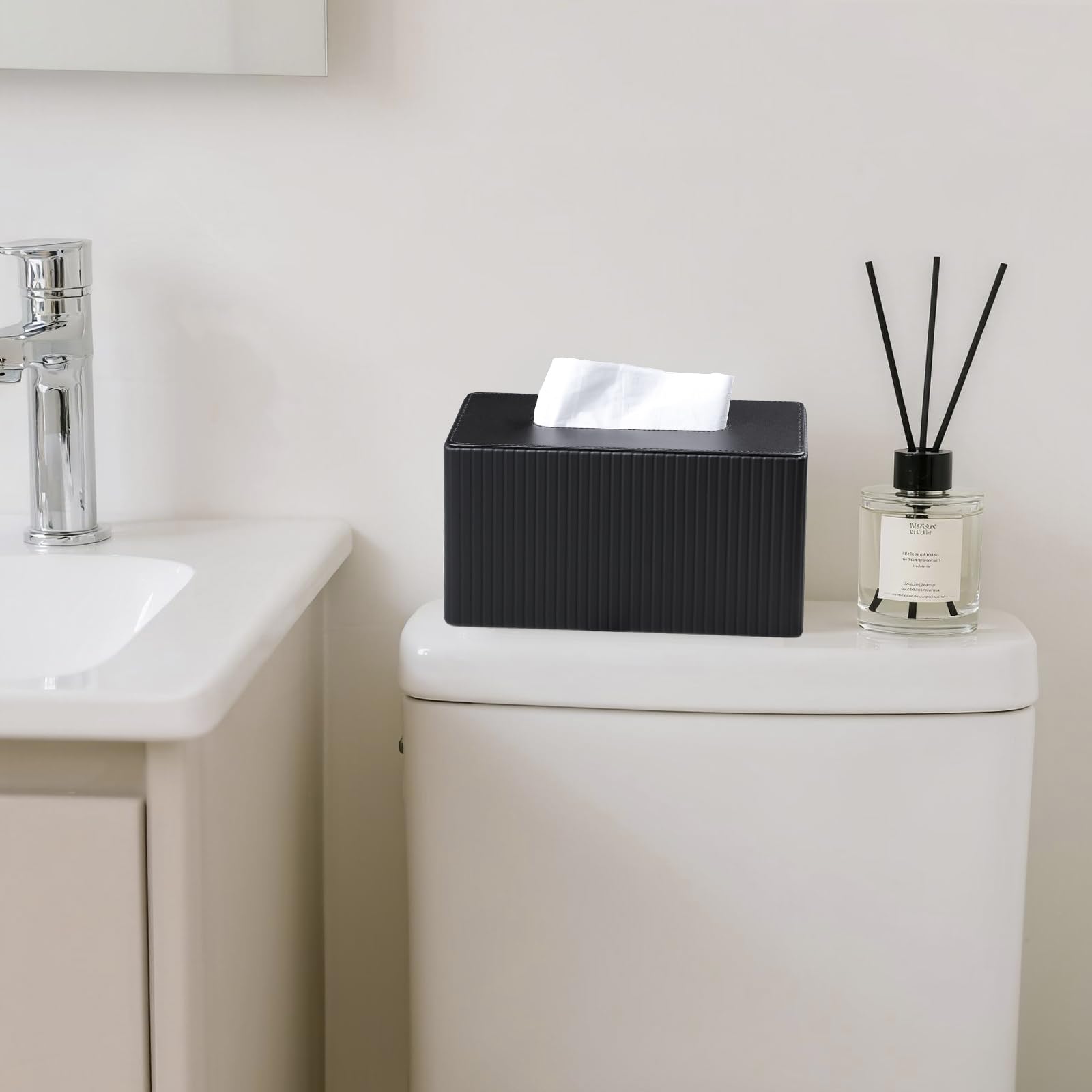 MEIBOOCH tissue box cover fits standard boxes and elevates room aesthetics.