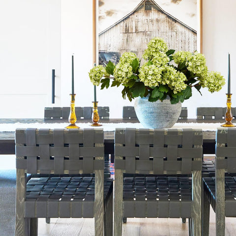 Melorca&Guilla hydrangea displayed on a porch for outdoor decor