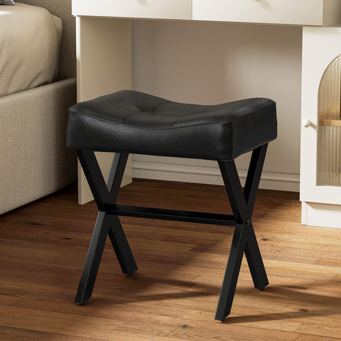 Memobarco closet stool blends with modern bedroom decor.