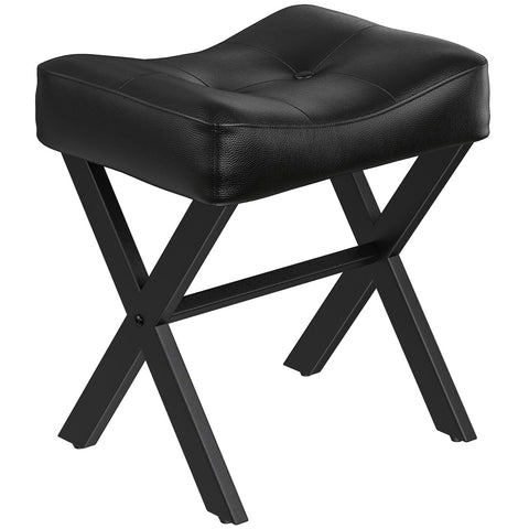 Memobarco living room setup features versatile seating accent.