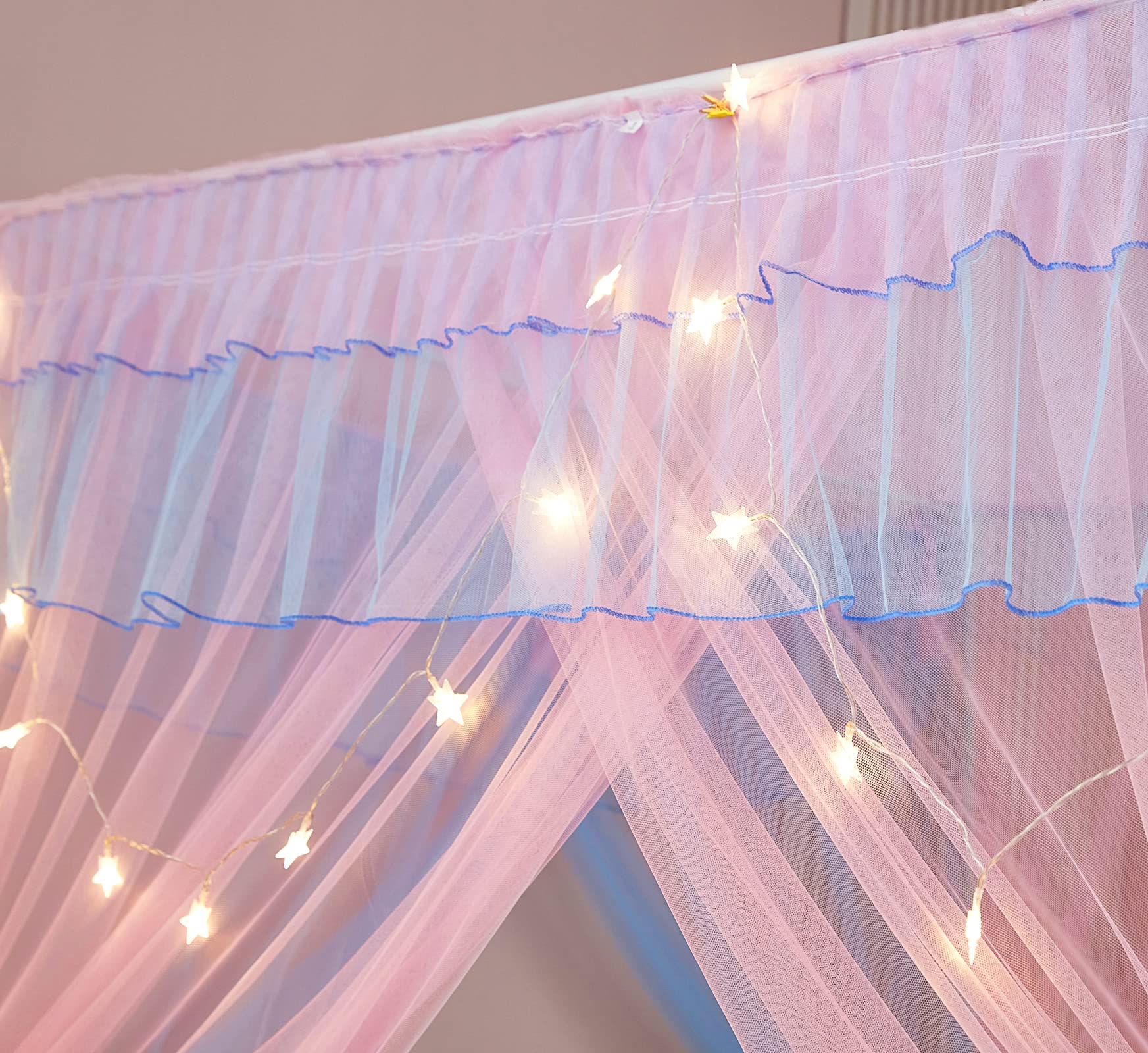 Mengersi canopy decor elevates a girl friendly bedroom ambiance.