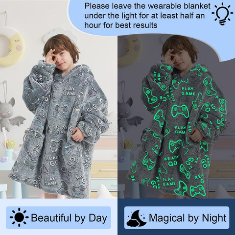 Mewkou hoodie features large pockets for snacks or toys