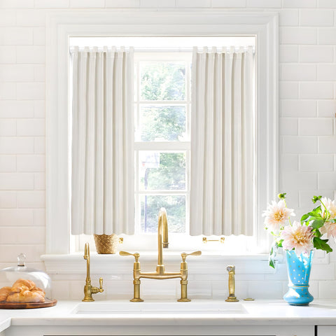 MEXAU kitchen and balcony curtain use adds a tidy, unobtrusive look.