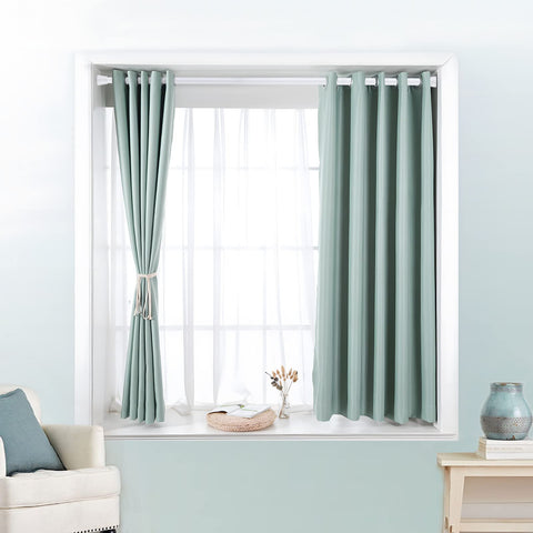 MEXAU multi-application wardrobe setup illustrates flexible use beyond windows.
