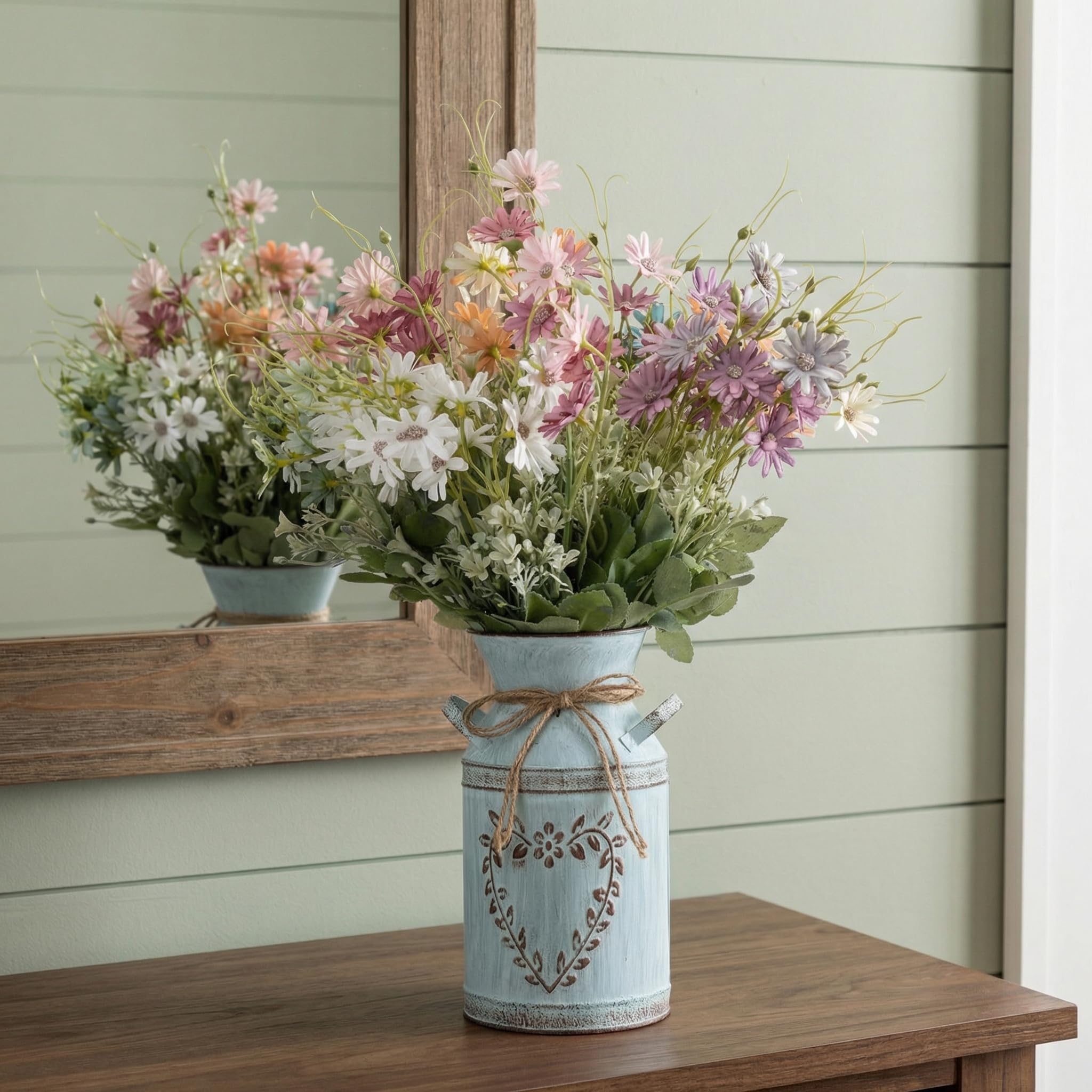 MiaTen wedding table centerpiece with realistic daisies.
