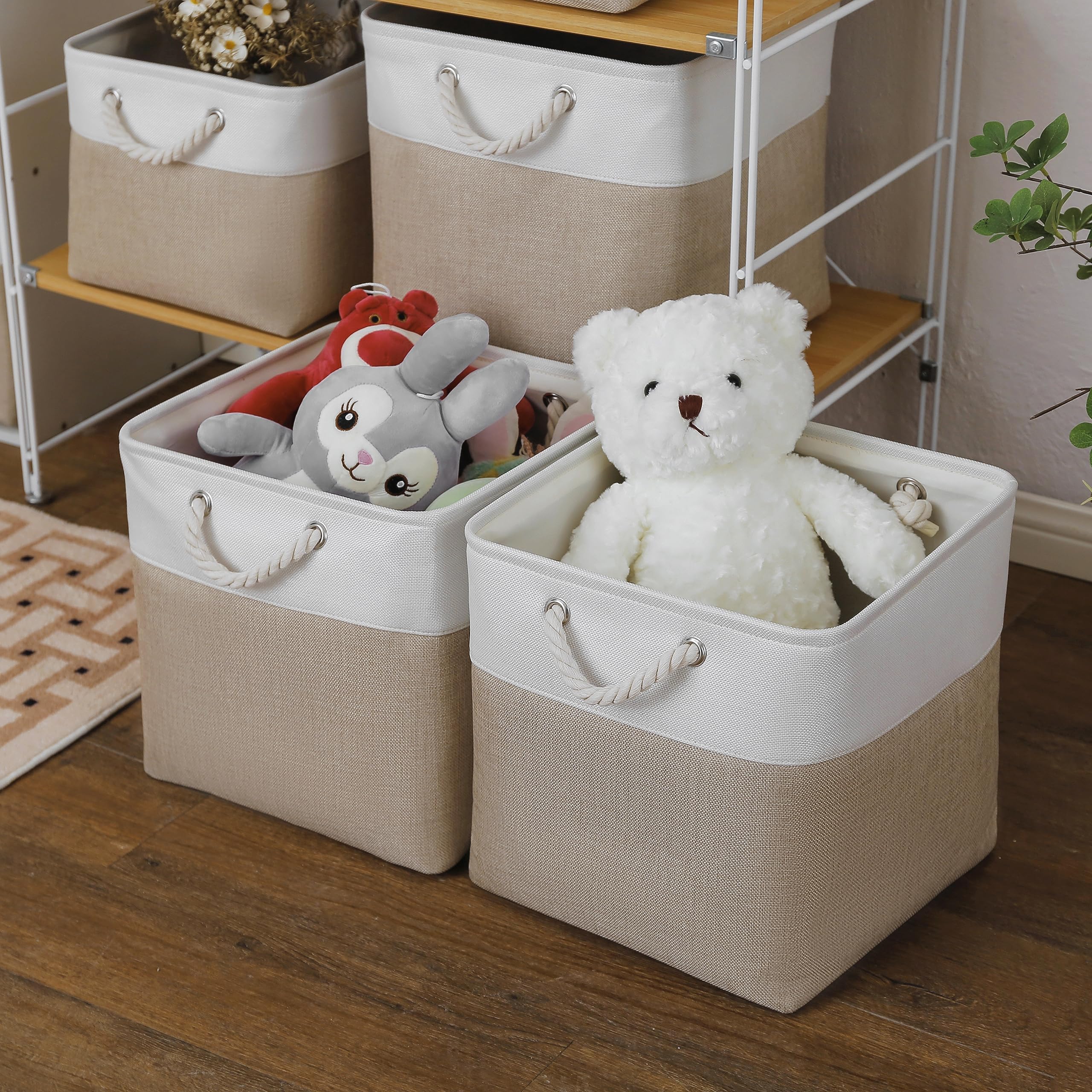 White-handled cube bin resting on a shelf, easy access and neat appearance.