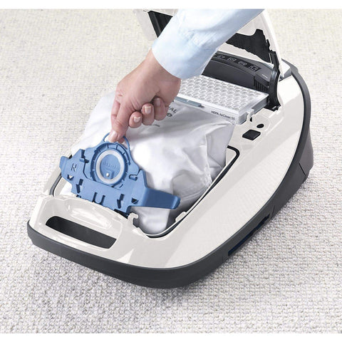 Miele AirClean hygiene closure close-up demonstrates easy, mess-free bag sealing after use.