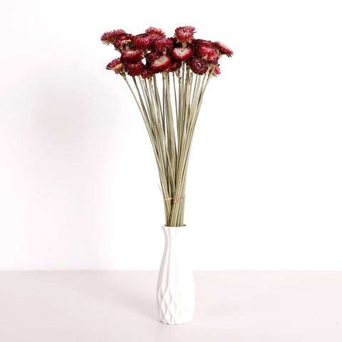 Elegant wedding reception decor with MIHUAGE dried chrysanthemums