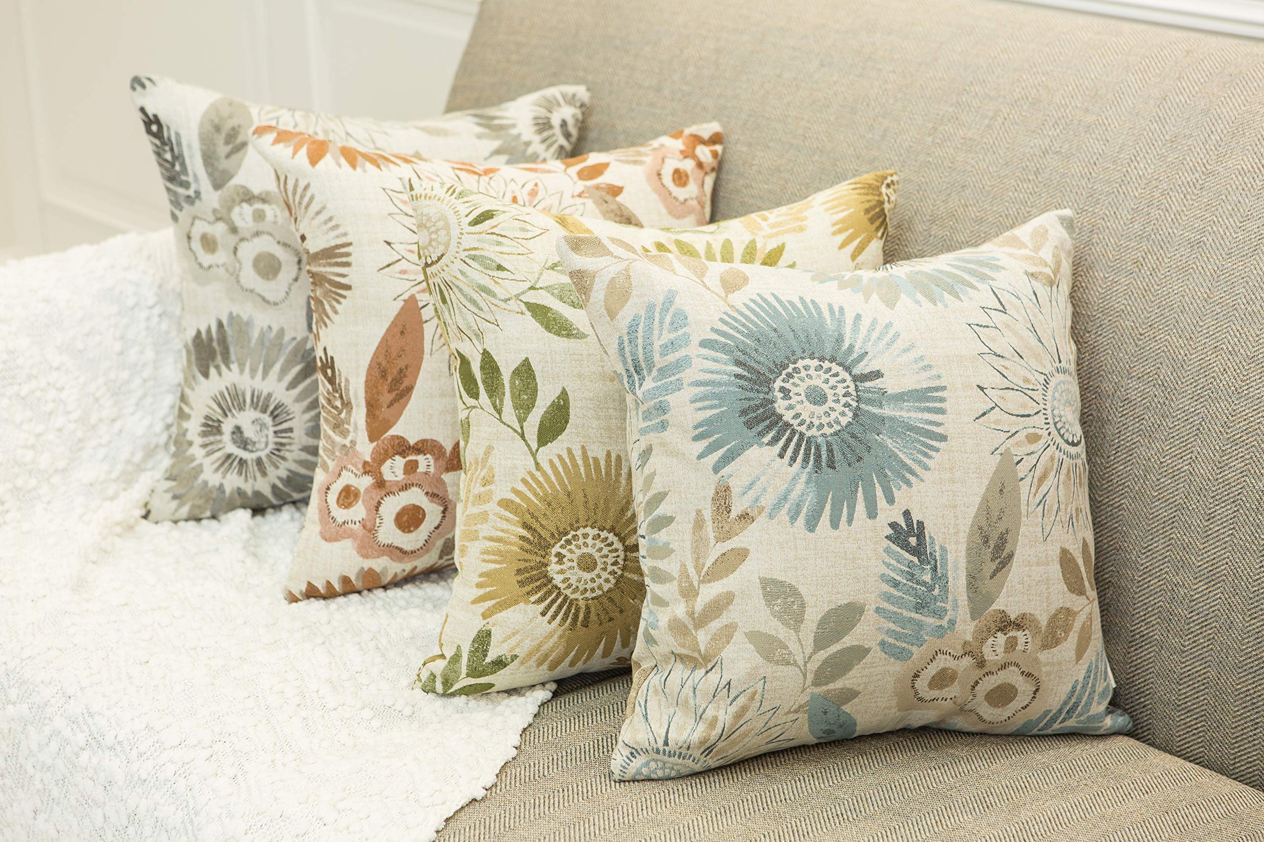 Mika Home double zigzag stitching helps prevent fraying for lasting decor