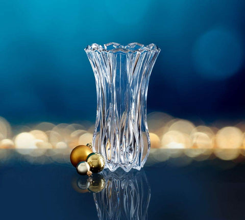 Mikasa Celebrations Blossom vase features flowing edging for added light reflection