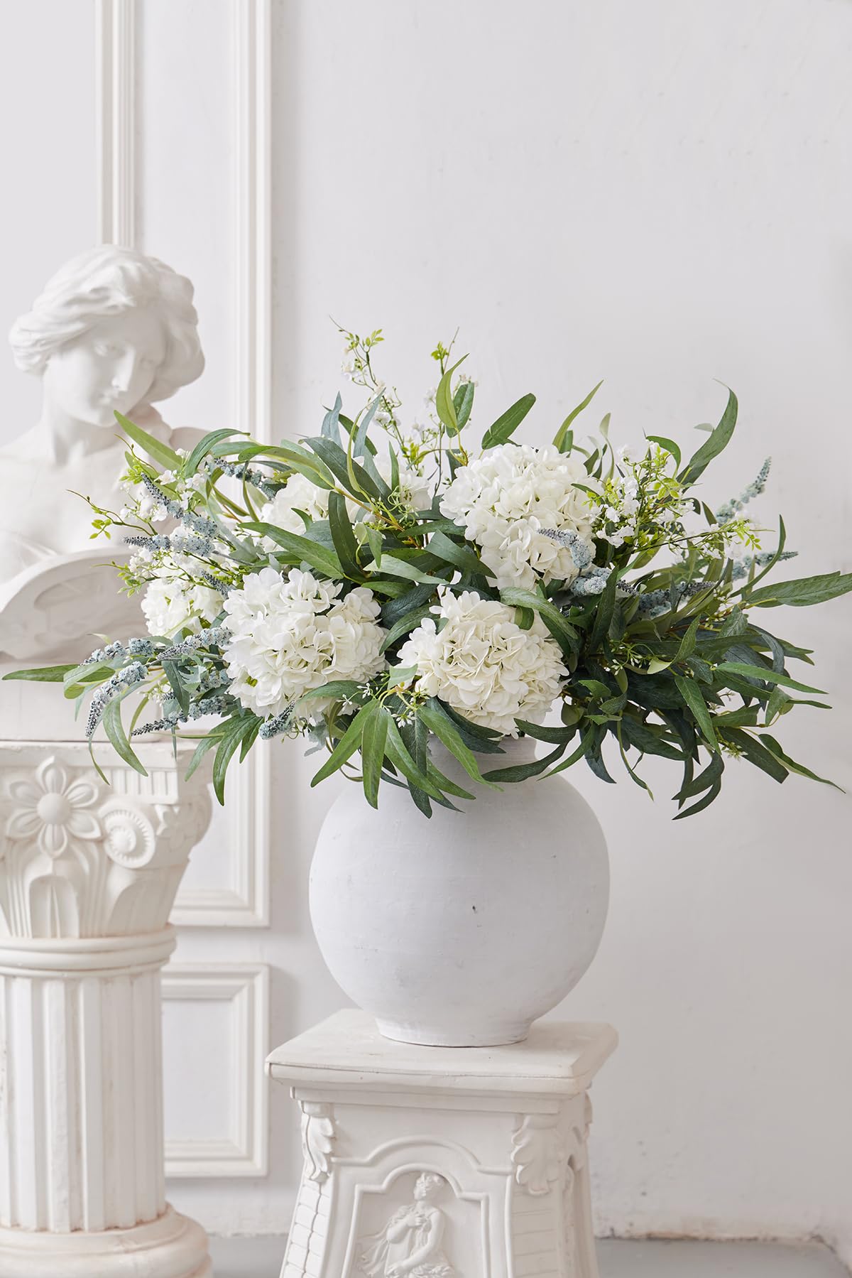 MissPIN fade-resistant faux branches with UV protection suitable for indoor and outdoor use