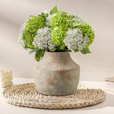 Mitt&Ditt ceramic flower vase, 5.3-inch size, ideal for artificial blooms and dried arrangements
