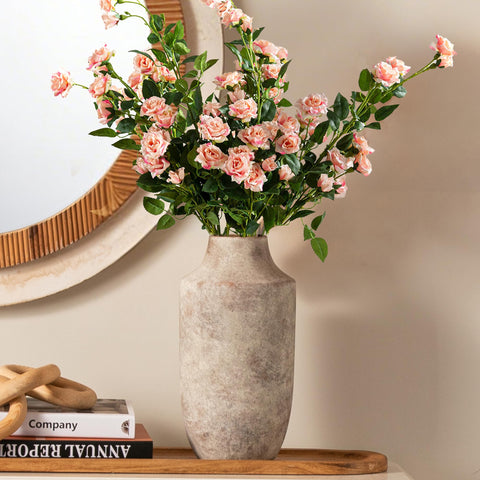 Mitt&Ditt decorative vase, a thoughtful gift for anniversaries or holidays.