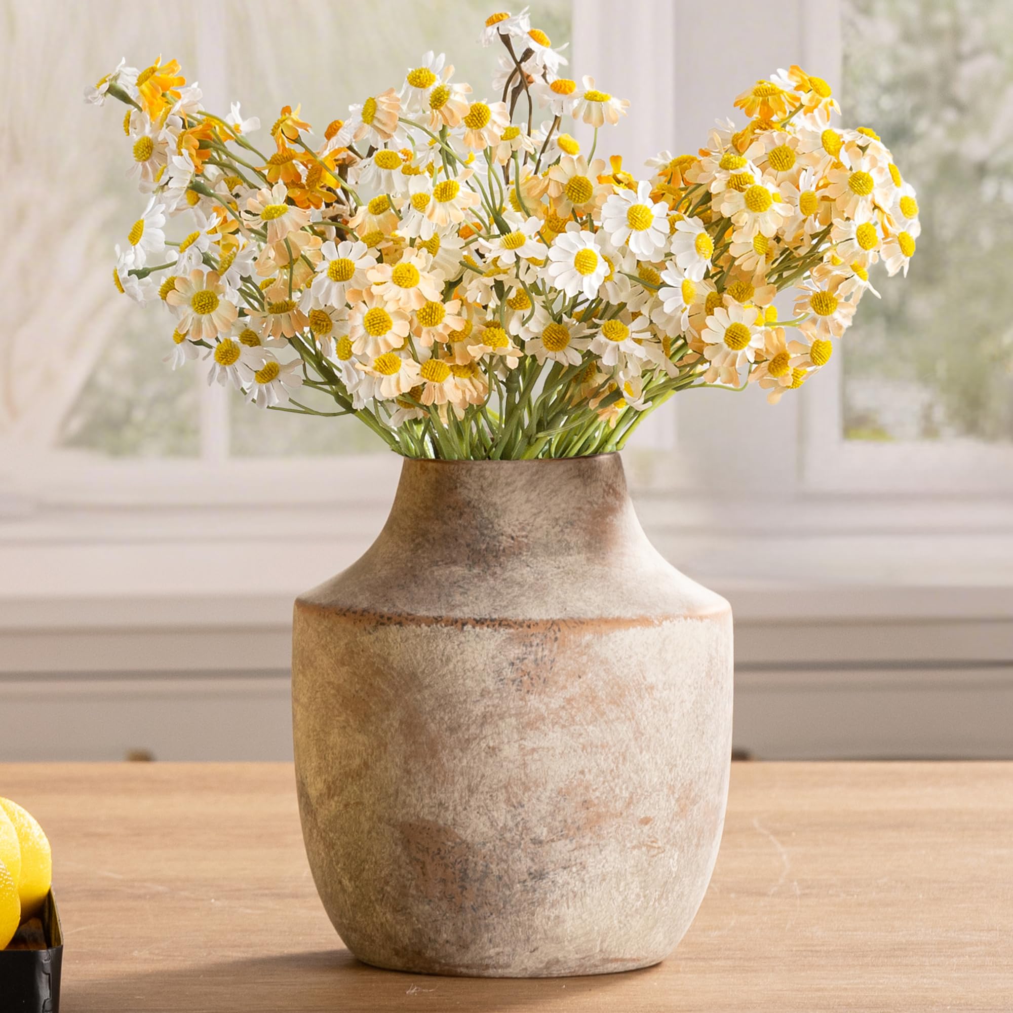 Mitt&Ditt living room decor vase pairing with greenery on a mantel