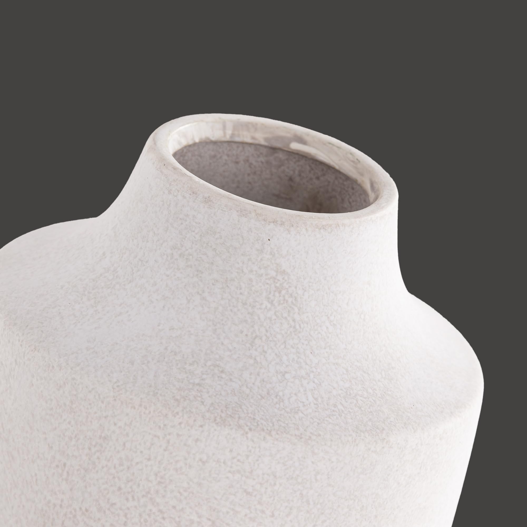 Mitt&Ditt handcrafted glazed vase features unique texture and character