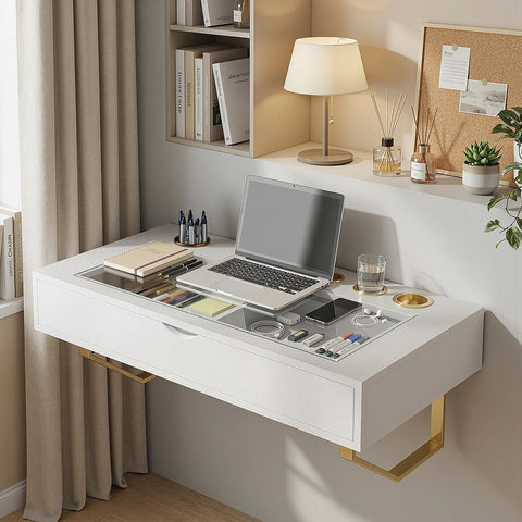 MIUJOTI glass-and-wood surface delivers texture and durability in daily use