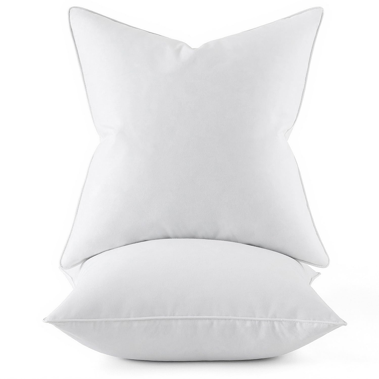 MIULEE 22x22 pillow inserts in a two-pack refreshes your sofa decor.