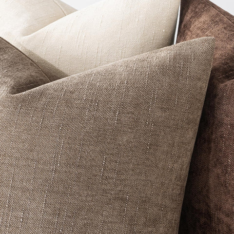 MIULEE close up detail of durable chenille weave on pillow cover