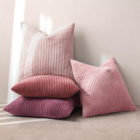 Color variations of MIULEE pillow covers under different lighting