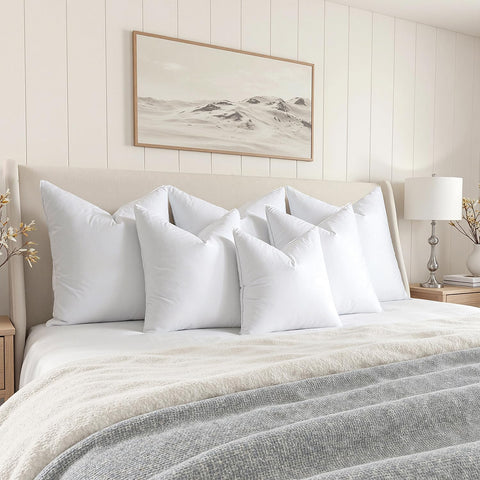 MIULEE double-layer cover with piping details to prevent feather leakage.